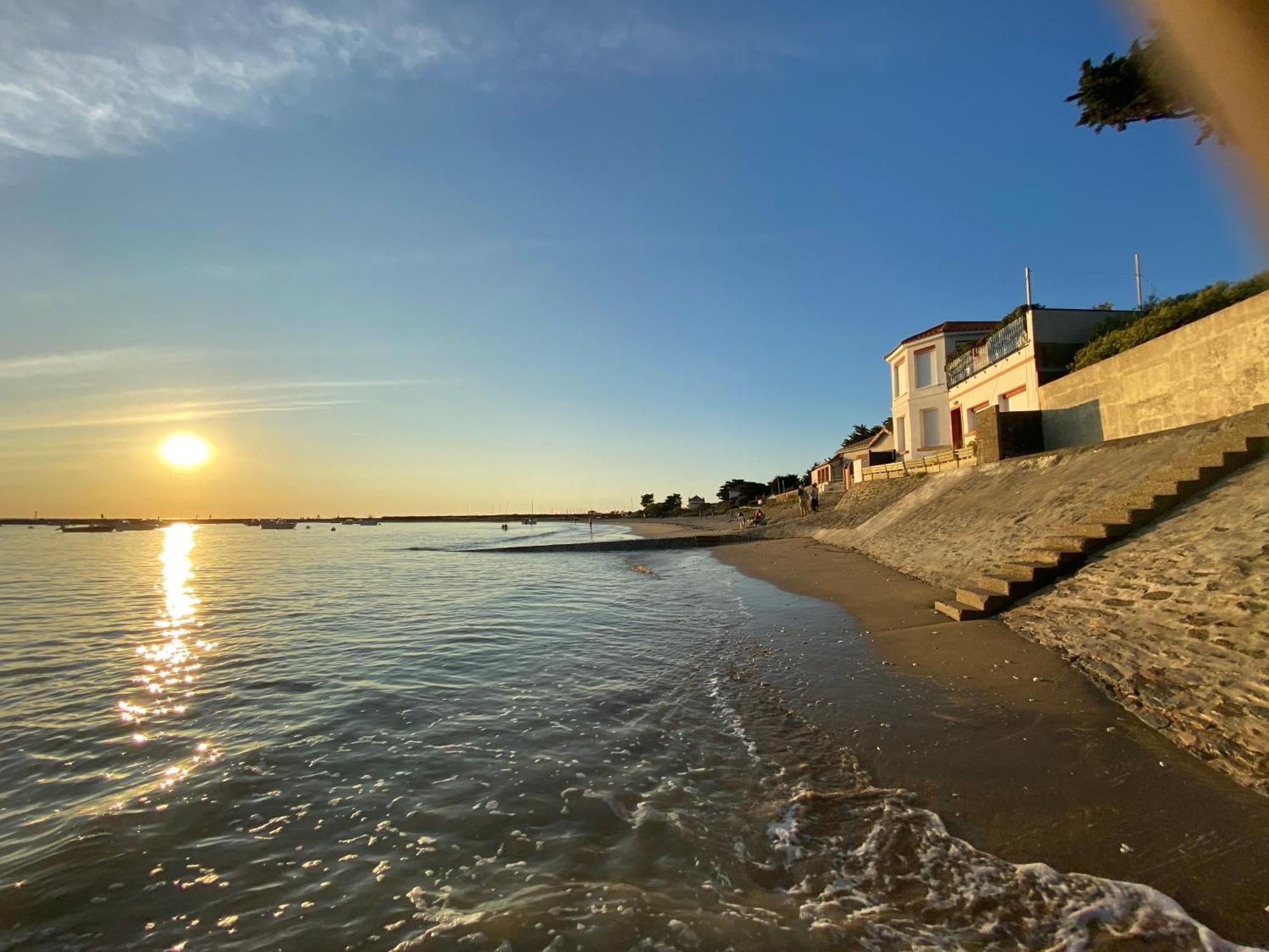 Maison Familiale La Baie 10 Ps En Cote De Jade Ла-Бернери-ан-Рец Экстерьер фото